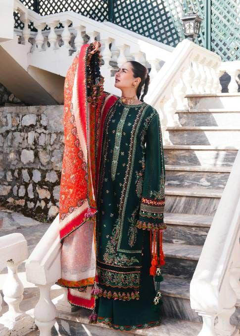 💚 Luxury Dark Green Embroidered 3-Piece Lawn Suit